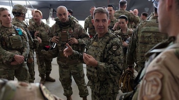 El comandante del CENTCOM se reunió con socios regionales en Medio Oriente (@CENTCOM)