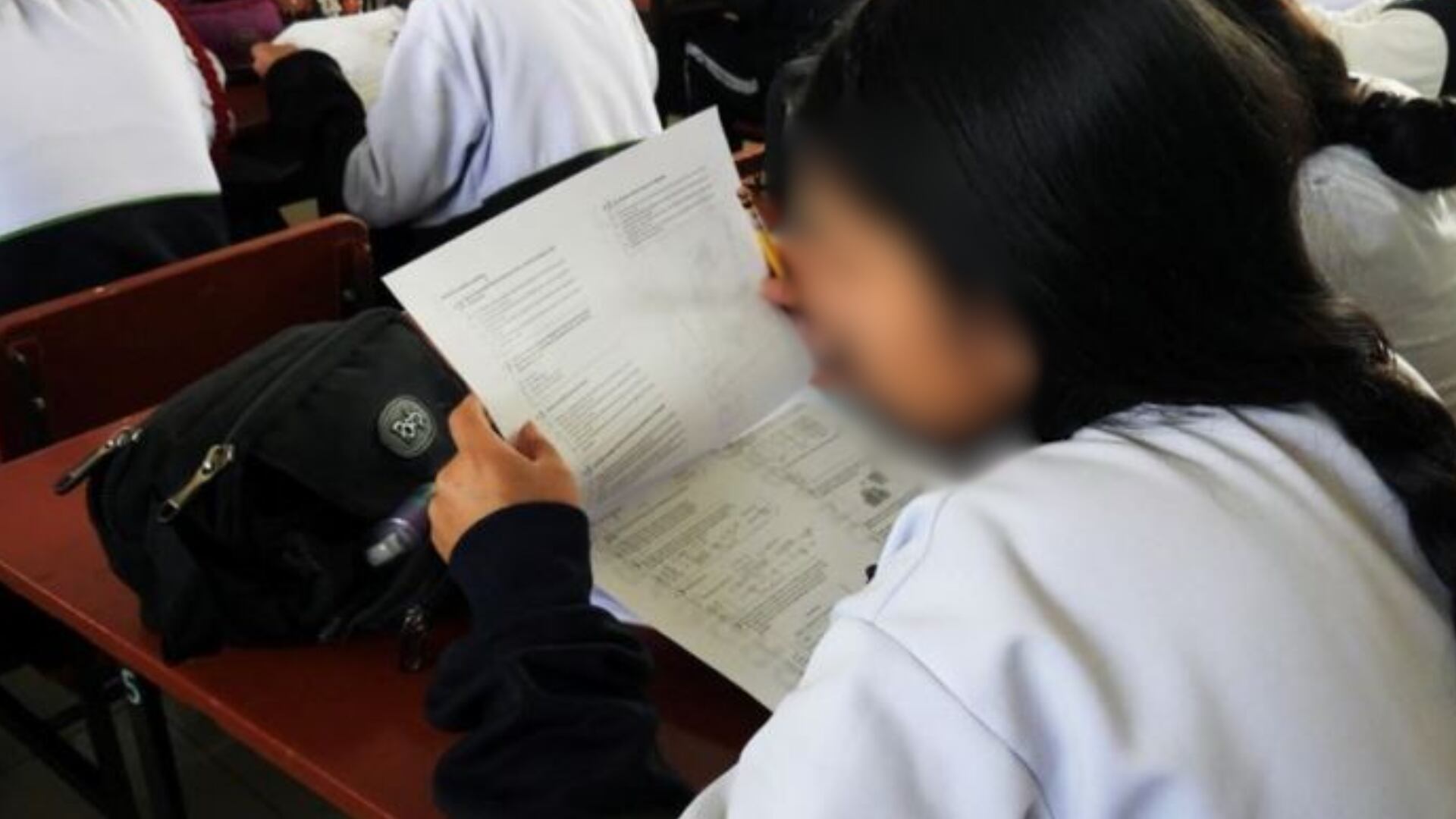 Alumnos de distintos colegios participaron en el simulacro de Beca 18 realizado en el Parque Ecológico del distrito.