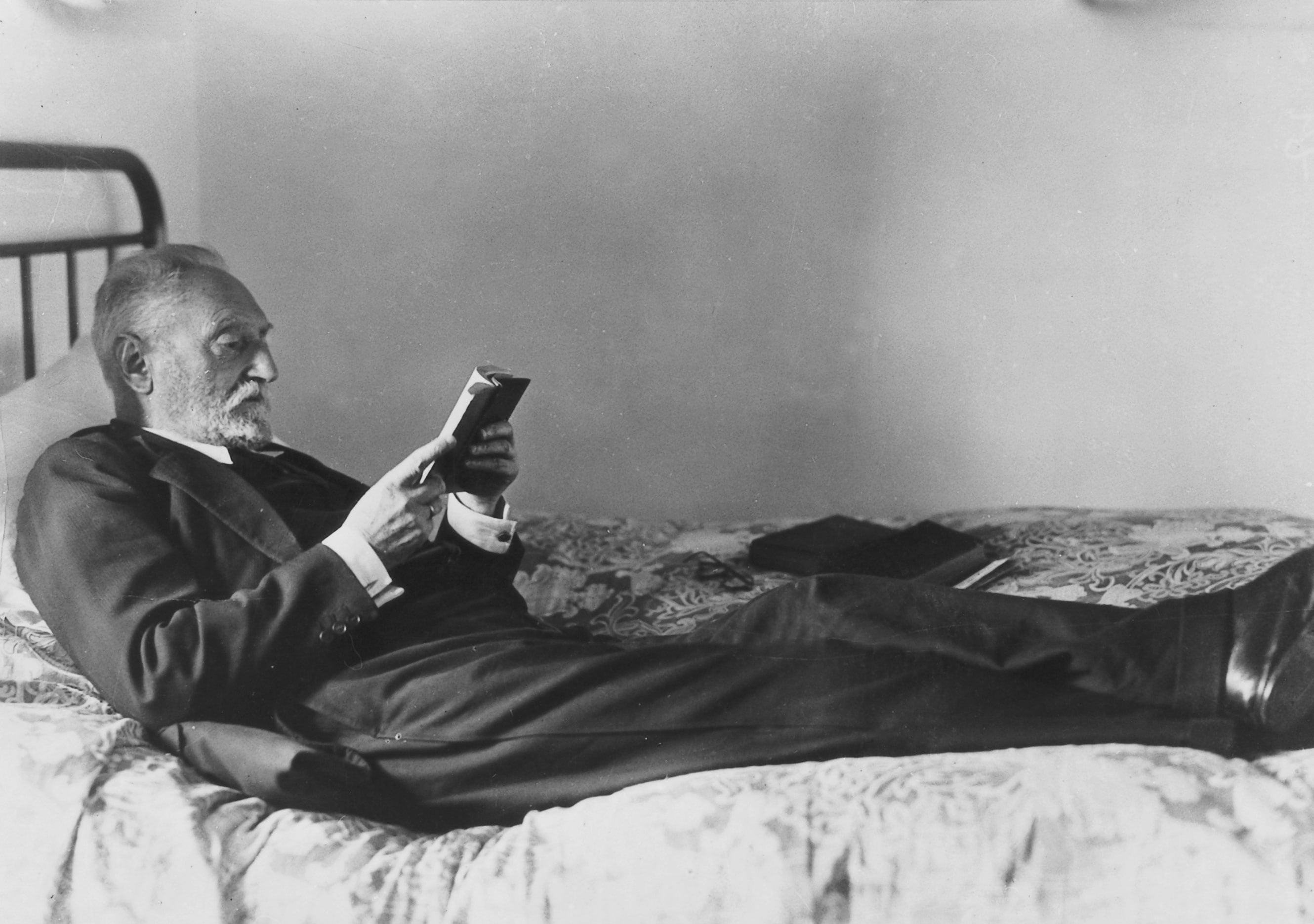 Retrato del escritor y catedrático Miguel de Unamuno. (EFE)