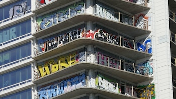 La proliferación de grafitis en