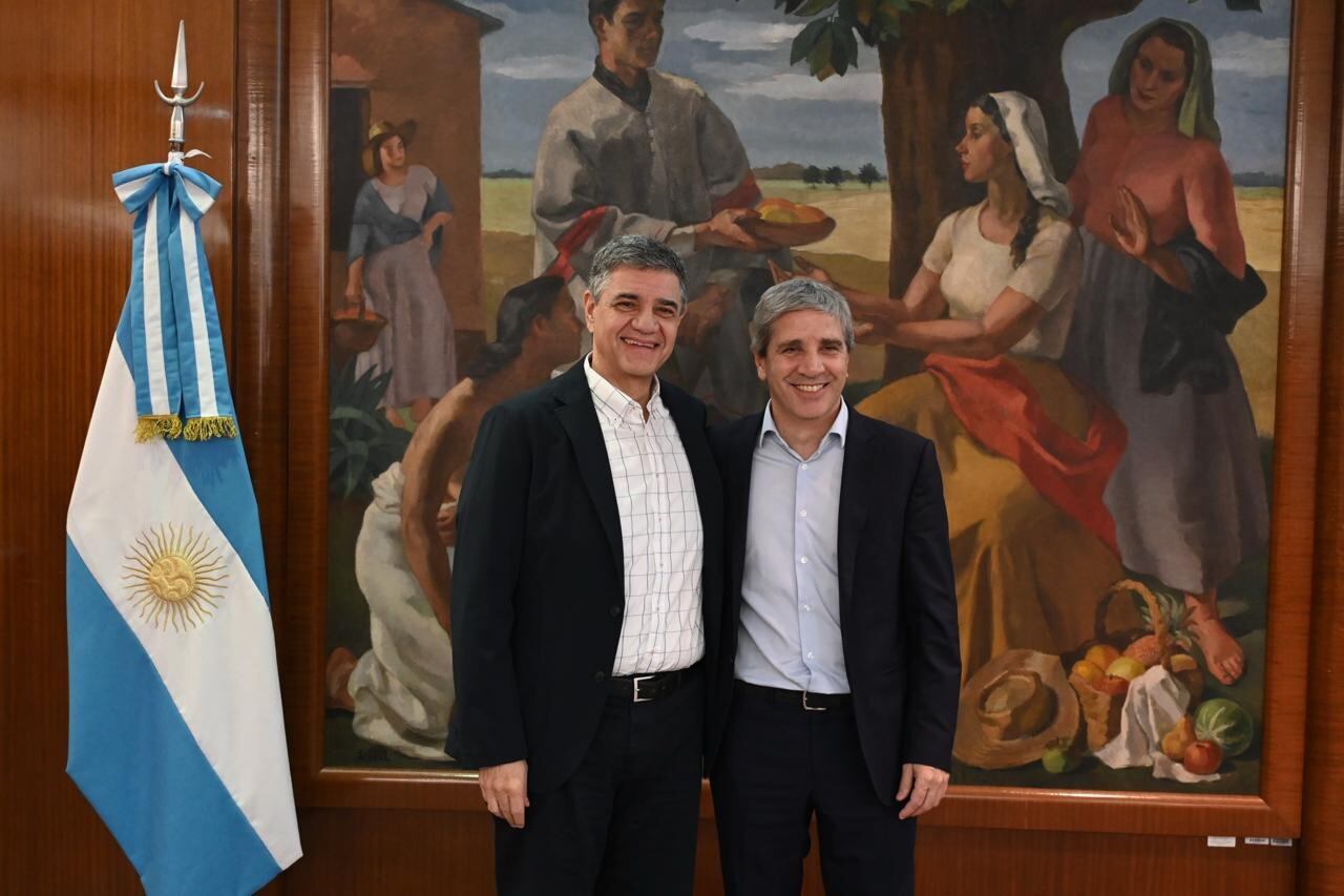 El jefe de Gobierno porteño, Jorge Macri, y el ministro de Economía, Luis Caputo