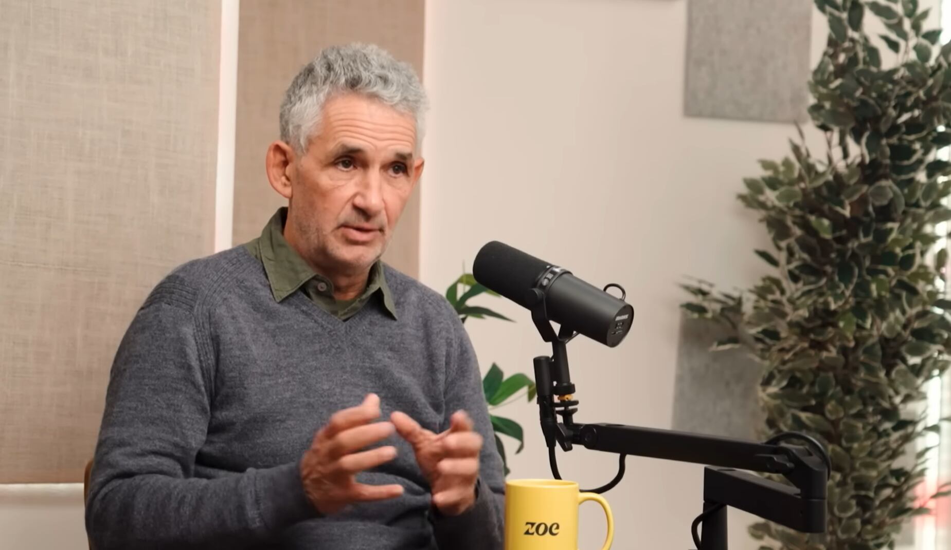 Las relaciones personales influyen directamente en la diversidad y función de la microbiota intestinal, según el profesor Tim Spector (Imagen Ilustrativa Infobae)