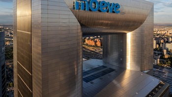 Moeve y Galp negocian una