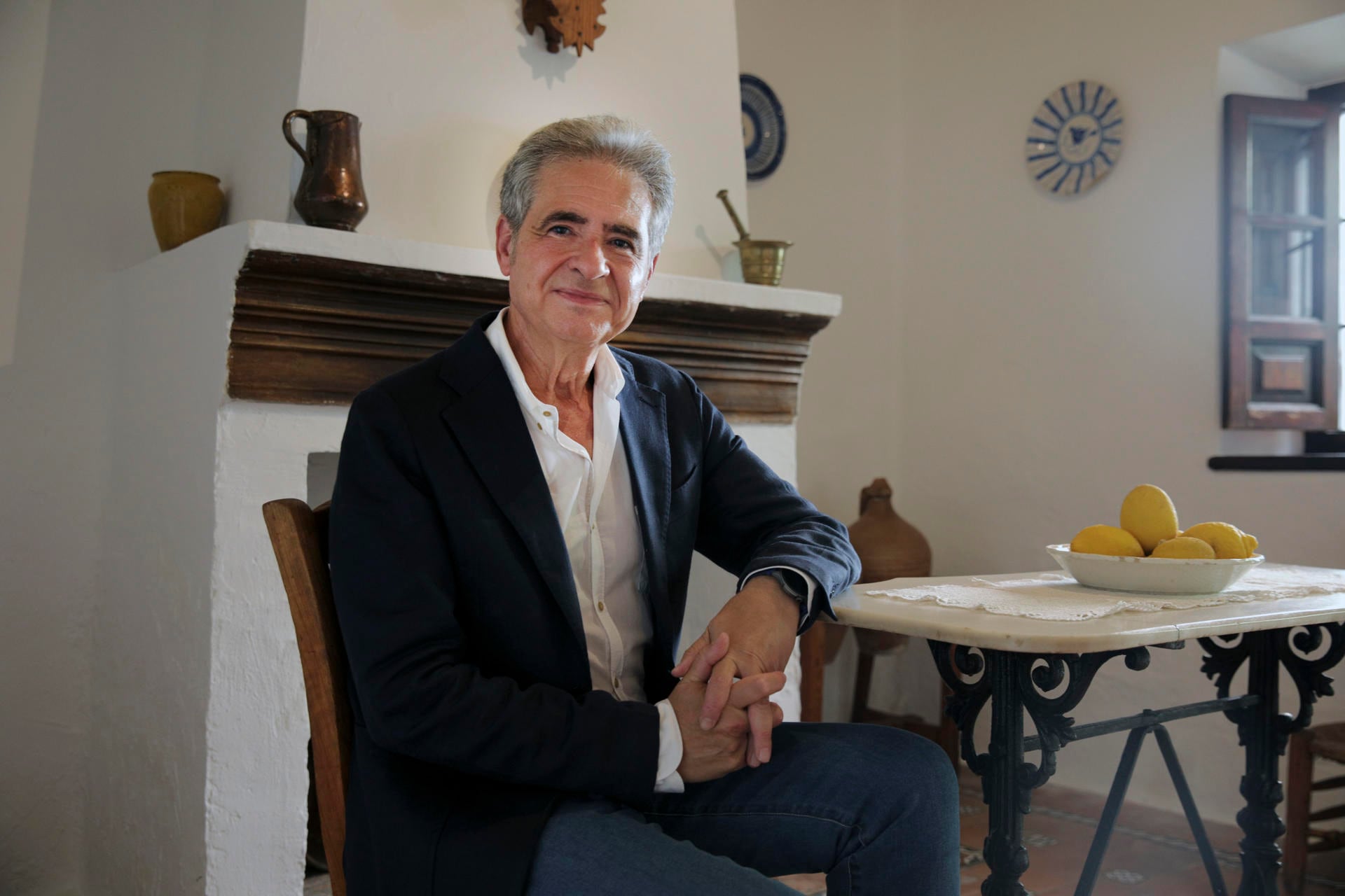 Juan Castillla, director del Patronato Cultural Federico García Lorca y del Museo casa natal del poeta en Fuente Vaqueros (EFE/Pepe Torres)