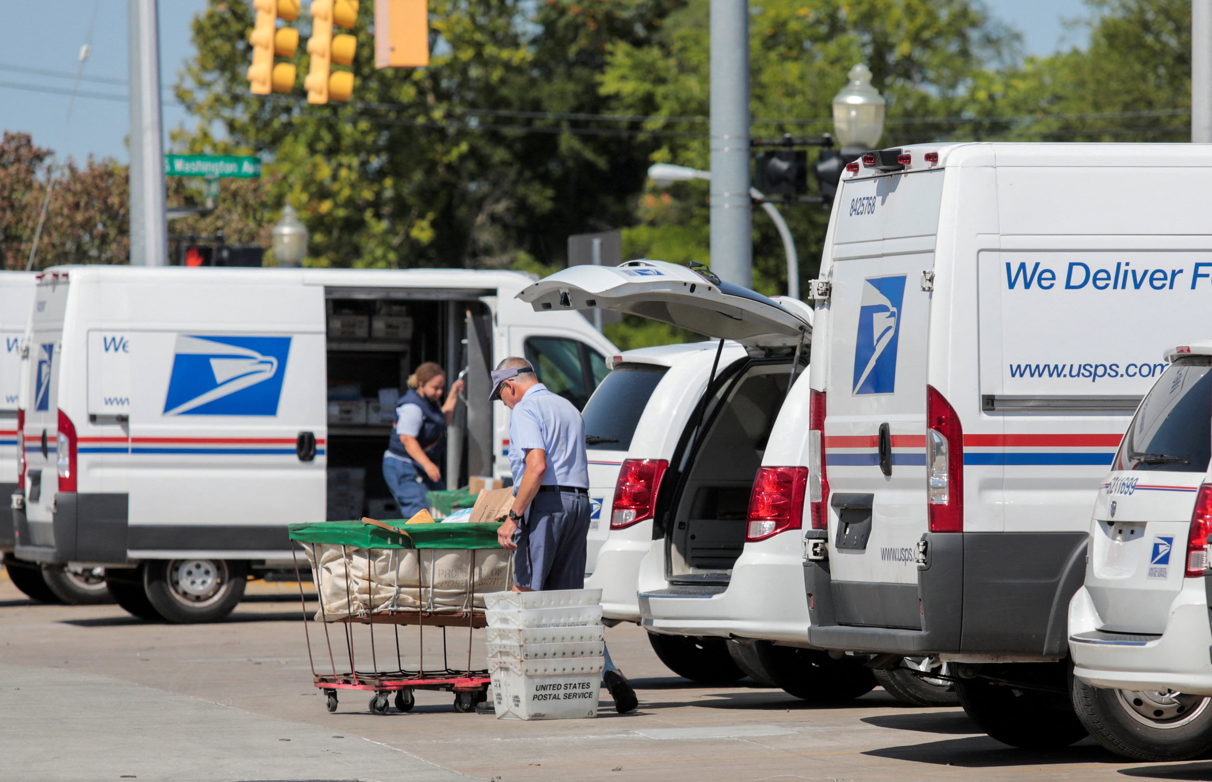 La regla propuesta por el Servicio Postal de Estados Unidos exigía compartir con el DHS el listado completo de votantes habilitados para el voto por correo (REUTERS/Rebecca Cook/File Photo)