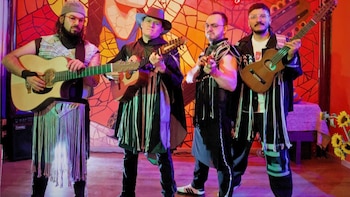 Los Rolling Ruanas se le midieron a grabar su propia versión de ‘La Bamba’: “Hasta que no la hicimos, no supimos lo grato que iba a ser”