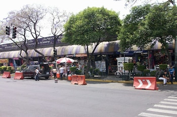 Fachada de Pericoapa, donde alberga