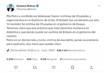 Gustavo Bolívar se refiere a las "chuzadas" en el gobierno Petro con pullas y memes. Redes sociales.