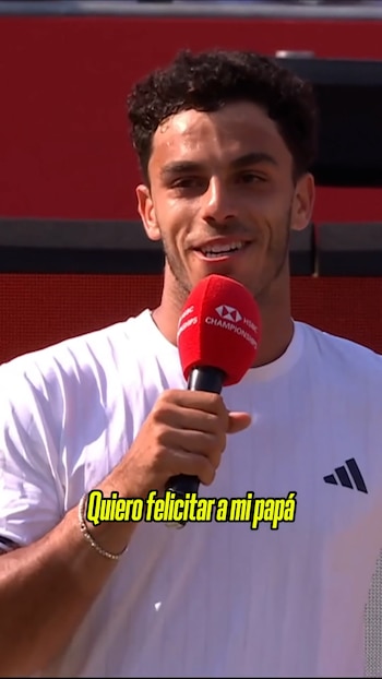El emotivo momento de Francisco Cerúndolo junto a su papá tras conquistar Queen's