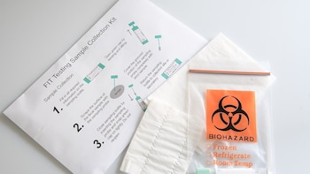 Los kits de prueba de cáncer de colon por correo ofrecen cribado asequible