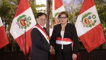 Renuncia la ministra de Educación, María Cuadros, en medio de controversias por la Sunedu