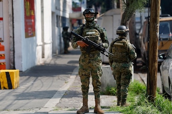 La Secretaría de Marina confirmó la muerte de un elemento y las lesiones de otro tras un incidente con armas de fuego en Progreso, Yucatán. EFE/ Sáshenka Gutiérrez