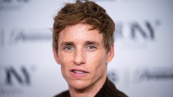 La infracción de Eddie Redmayne que terminó en una multa de £1,530