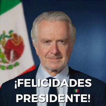 Aprovechó para felicitar a Santiago