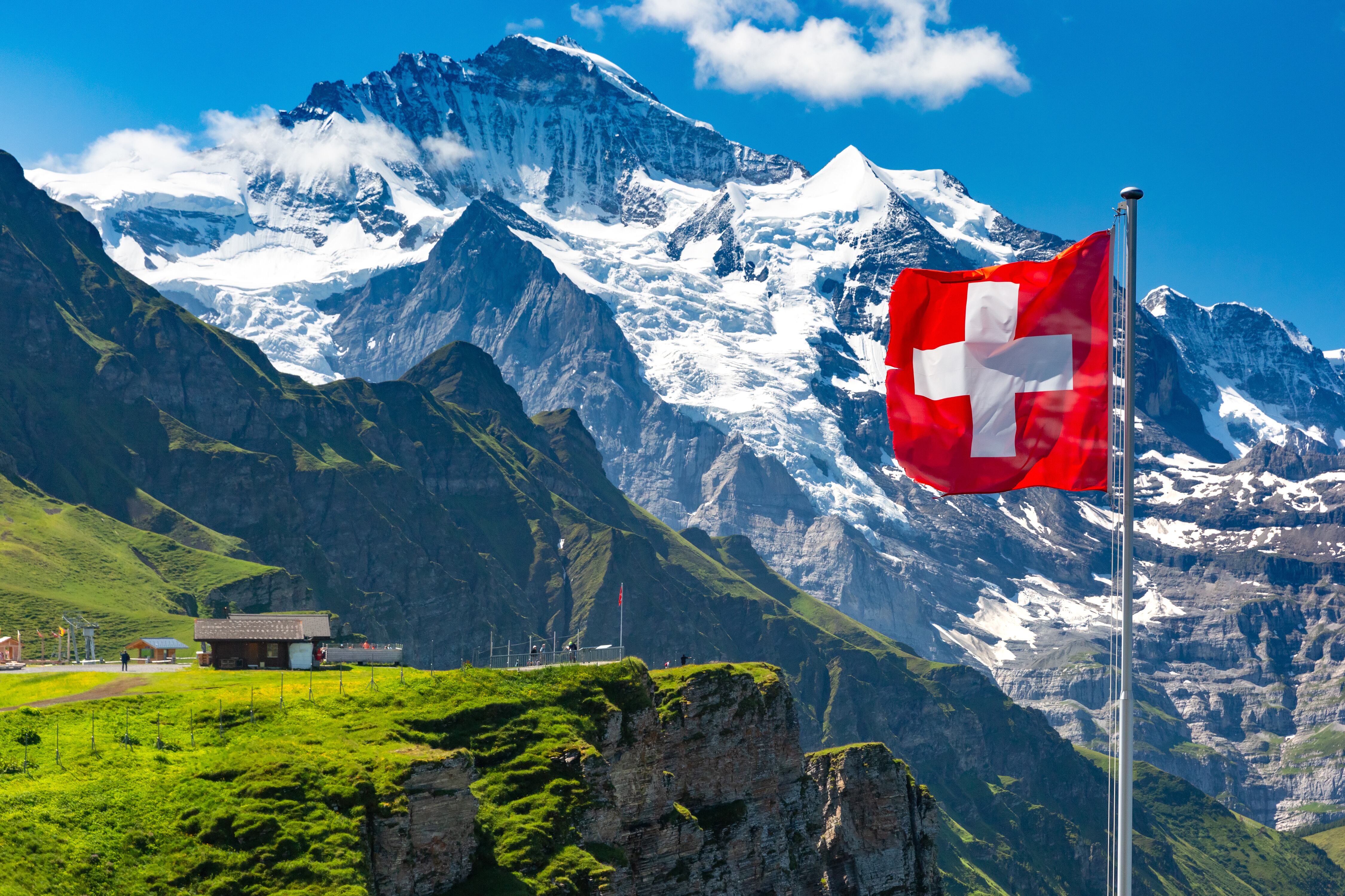 Bandera de Suiza. (Adobe Stock)