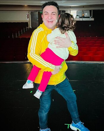 Diego Topa con su hija,