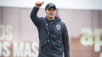 Fabián Bustos regresa a Universitario: el camino que deberá recorrer para obtener el título del Torneo Clausura 2026