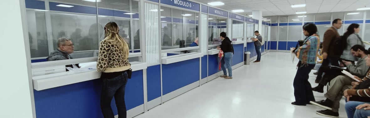 La suspensión temporal permitirá realizar mejoras técnicas en los sistemas que soportan el registro de la propiedad en el país.- crédito Superintendencia de Notariado y Registro.