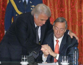 Nestor Kirchner junto a José