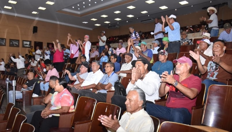 Jubilados y pensionados abarrotaron las gradas de la Asamblea Nacional, en respaldo a su movimiento. (AN)