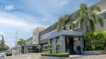 La ejecución de proyectos de inversión pública alcanzó RD 60,644.1 millones en el semestre, con un nivel 47 % superior al promedio histórico desde 2019. (Foto: Presidencia de la República Dominicana)