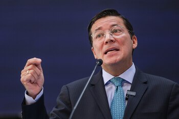 Funcionarios de Cancillería y Registraduría