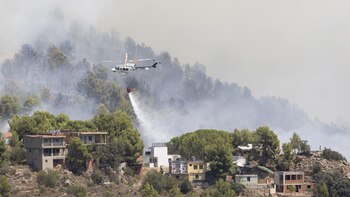 España recibirá dos aviones turcos para la extinción de los incendios y se suman a los medios aéreos de Grecia e Italia