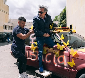 Gustavo Petro sorprende con humor y confesiones en el pódcast Por la Ventana junto a Camilo Díaz y compañía - crédito @culotauro/IG y @camilomm.exe/IG