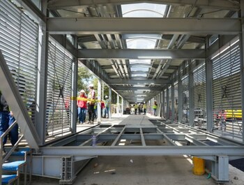 Las labores finales incluyen pavimentación,