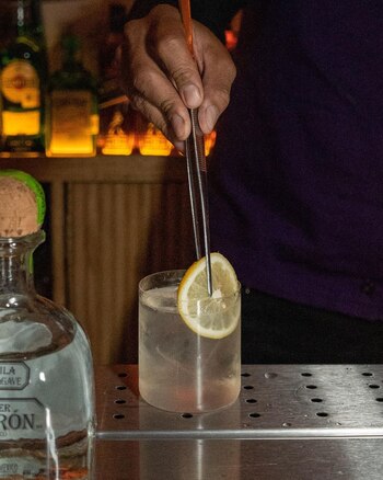 En este lugar, además de