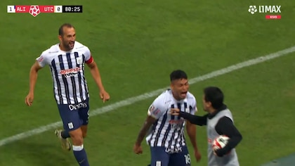Gol de Hernán Barcos con asistencia de Jeriel De Santis, quien celebró eufórico, en Alianza Lima vs UTC por Liga 1 2024