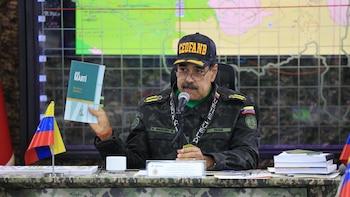 Venezuela libera a ocho militares acusados de conspirar contra Maduro tras casi diez años presos