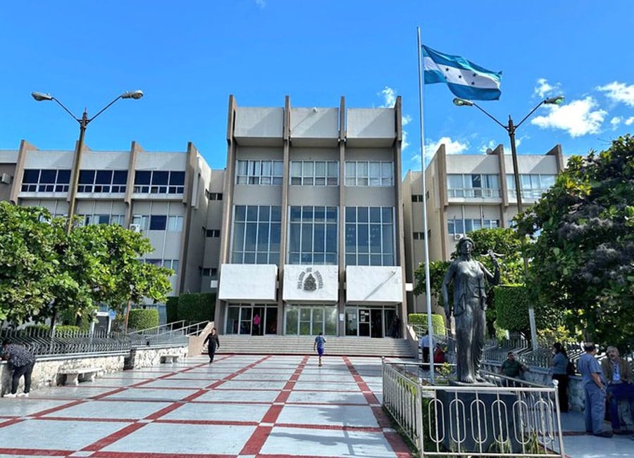 La CSJ recibió la documentación presentada por el Ministerio Público. (FOTO: Proceso Hn)