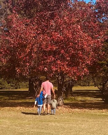 Herman Krause junto a sus