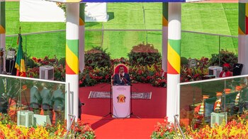 El presidente toma posesión para un nuevo mandato tras su aplastante victoria en las elecciones de marzo