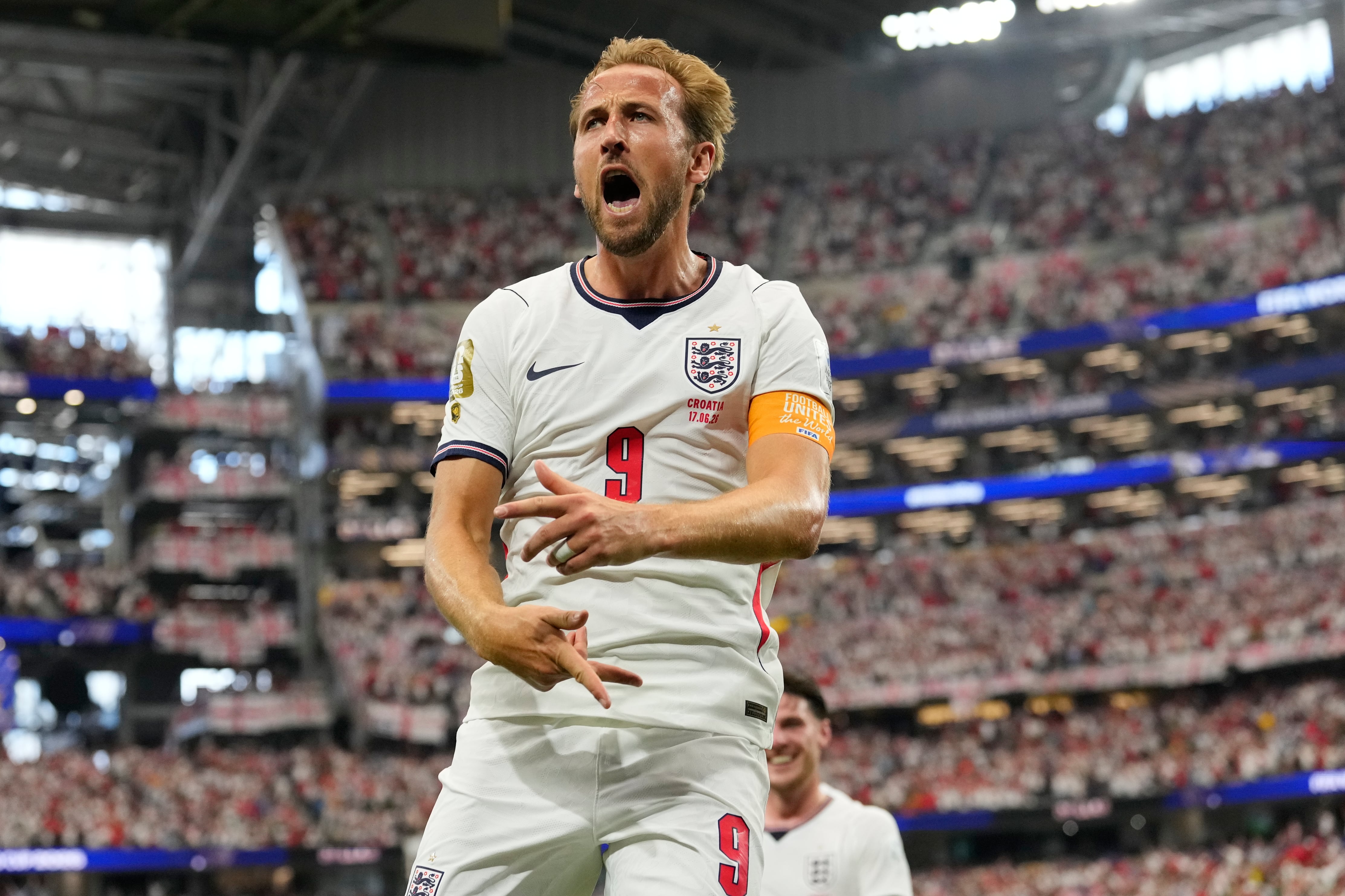 Henry afirmó que Inglaterra puede ganar si logra potenciar a Harry Kane dentro de un equipo compacto y bien ordenado (AP/Tony Gutiérrez)