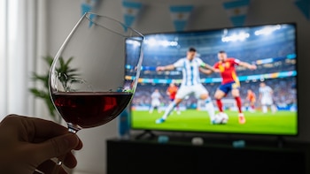 Argentina vs. España, dos potencias del vino: cómo formaría la selección de varietales inspirada en la Scaloneta