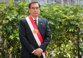 El presidente de Peru, Martin Vizcarra, en una ceremonia en el palacio de gobierno en Lima.