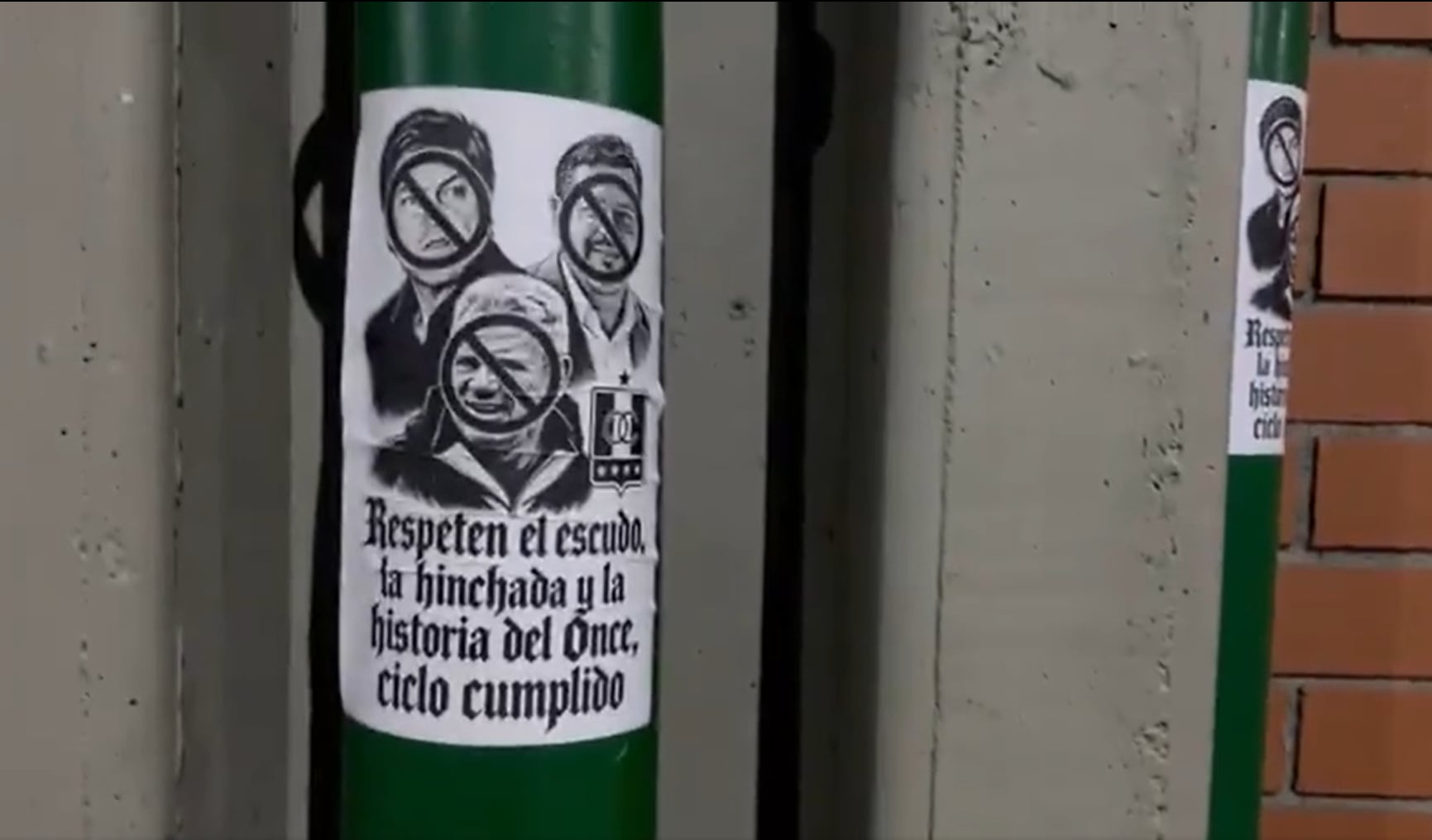 Los hinchas de Once Caldas también piden la salida del entrenador Hernán Darío Herrera - crédito Captura de video @Juaneslc11/X