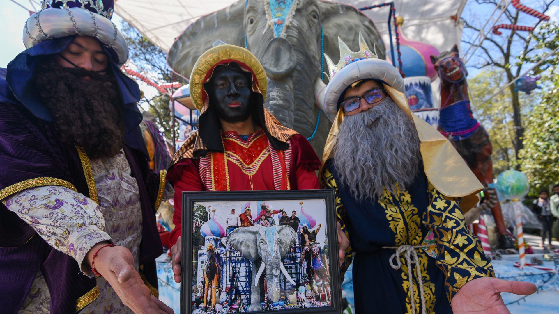 El 6 de enero se celebra el Día de Reyes y muchas niñas y niños reciben regalos.
Crédito: Cuartoscuro