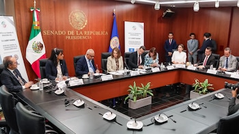 México mantiene un papel activo en la OEA como promotor del diálogo multilateral y la cooperación regional en América.