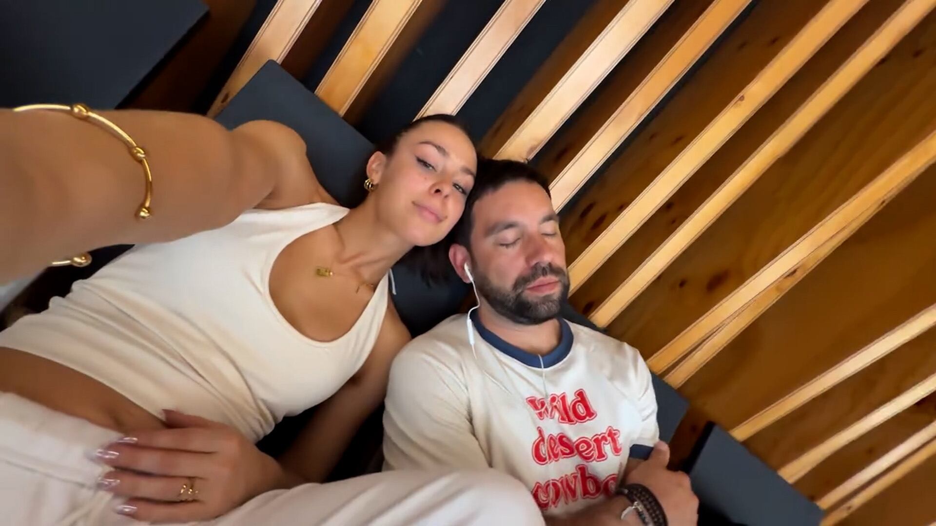 El actor relató cómo fue el primer contacto tras seis meses de silencio absoluto entre ambos, sin mensajes ni llamadas