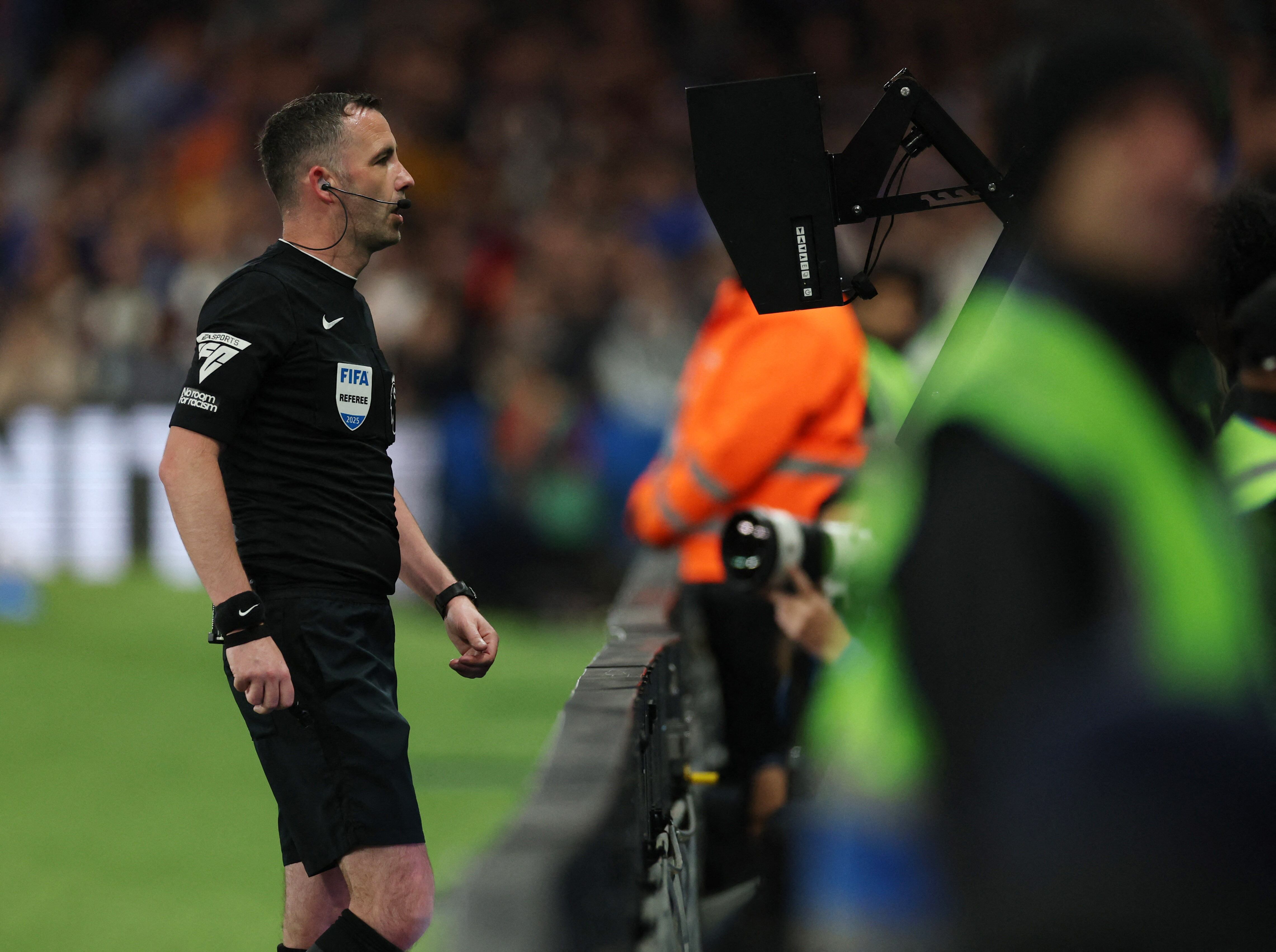 El VAR es una de las mayores innovaciones tecnológicas en la historia del fútbol. (Foto: REUTERS)