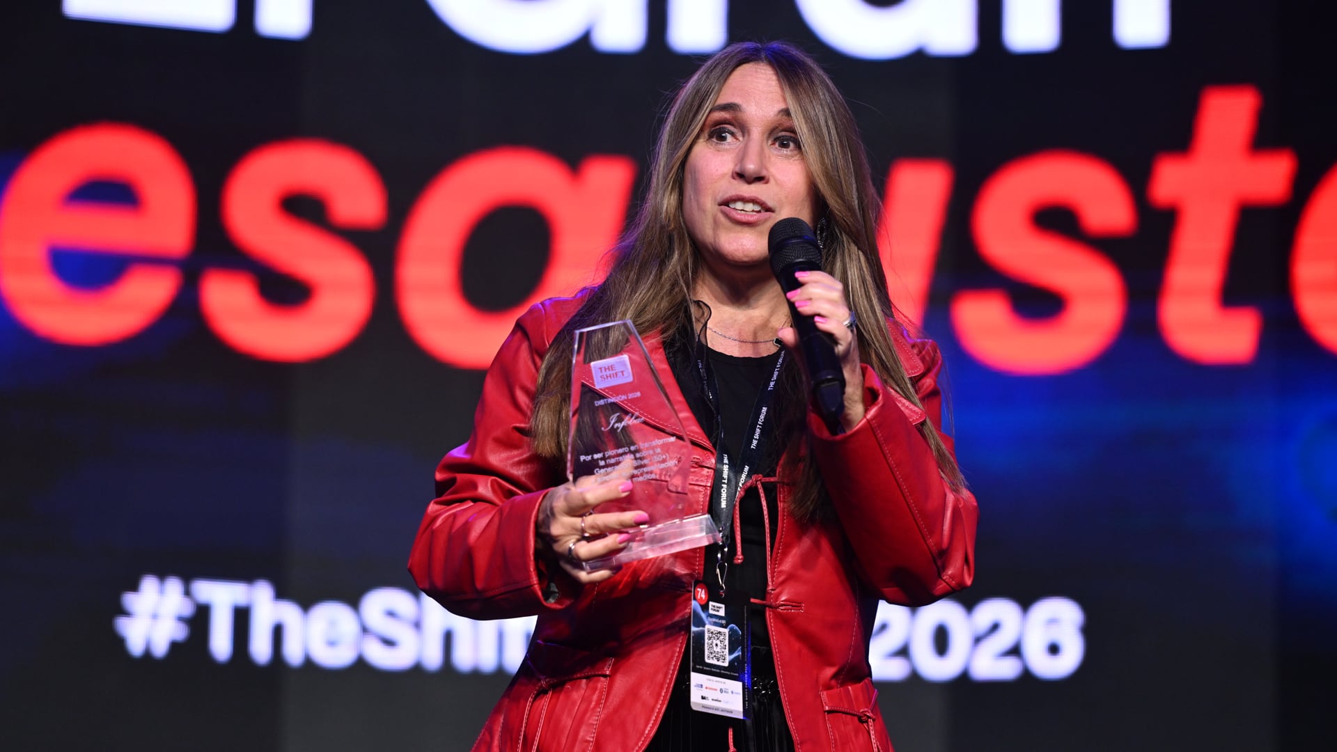 Daniela Blanco, Directora Editorial en Infobae, recibió el premio por el liderazgo del diario digital en la temática de longevidad, demografía y generación silver
