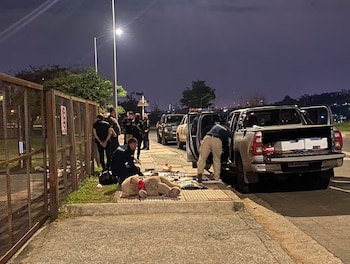Agentes policiales secuestraron equipos electrónicos, ropa de adolescentes y estupefacientes (Fuente: ABC Paraguay)
