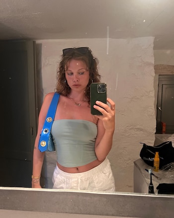 Lila, hermana de Eva Evans,