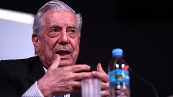 El escritor peruano, Mario Vargas