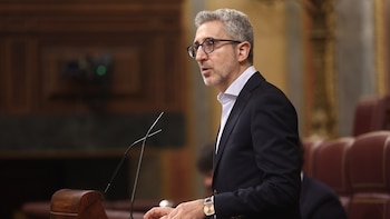La reforma del Gobierno para repartir dinero entre las autonomías no gusta a los economistas: “Puede dejar al Estado en precario”
