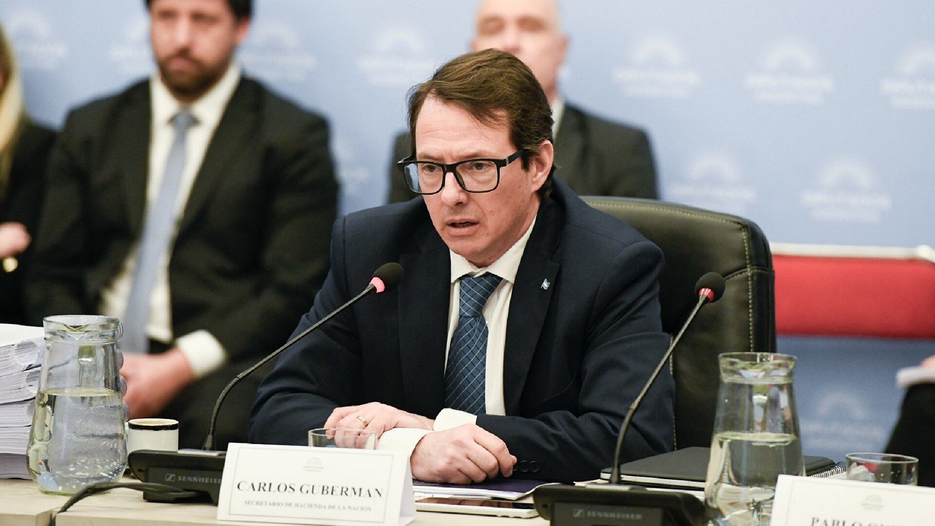 El secretario de Hacienda, Carlos Guberman