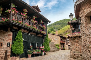 Bárcena Mayor, en Cantabria (Adobe